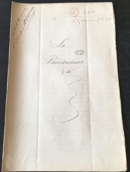 Page manuscrite avec le titre de la pièce et le visa de la censure